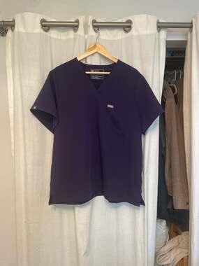 -Women’s Best Selling Figs Scrub Top